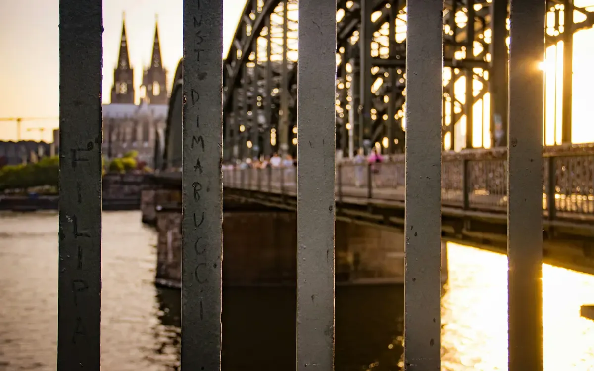 Hohenzollernbrücke in Köln